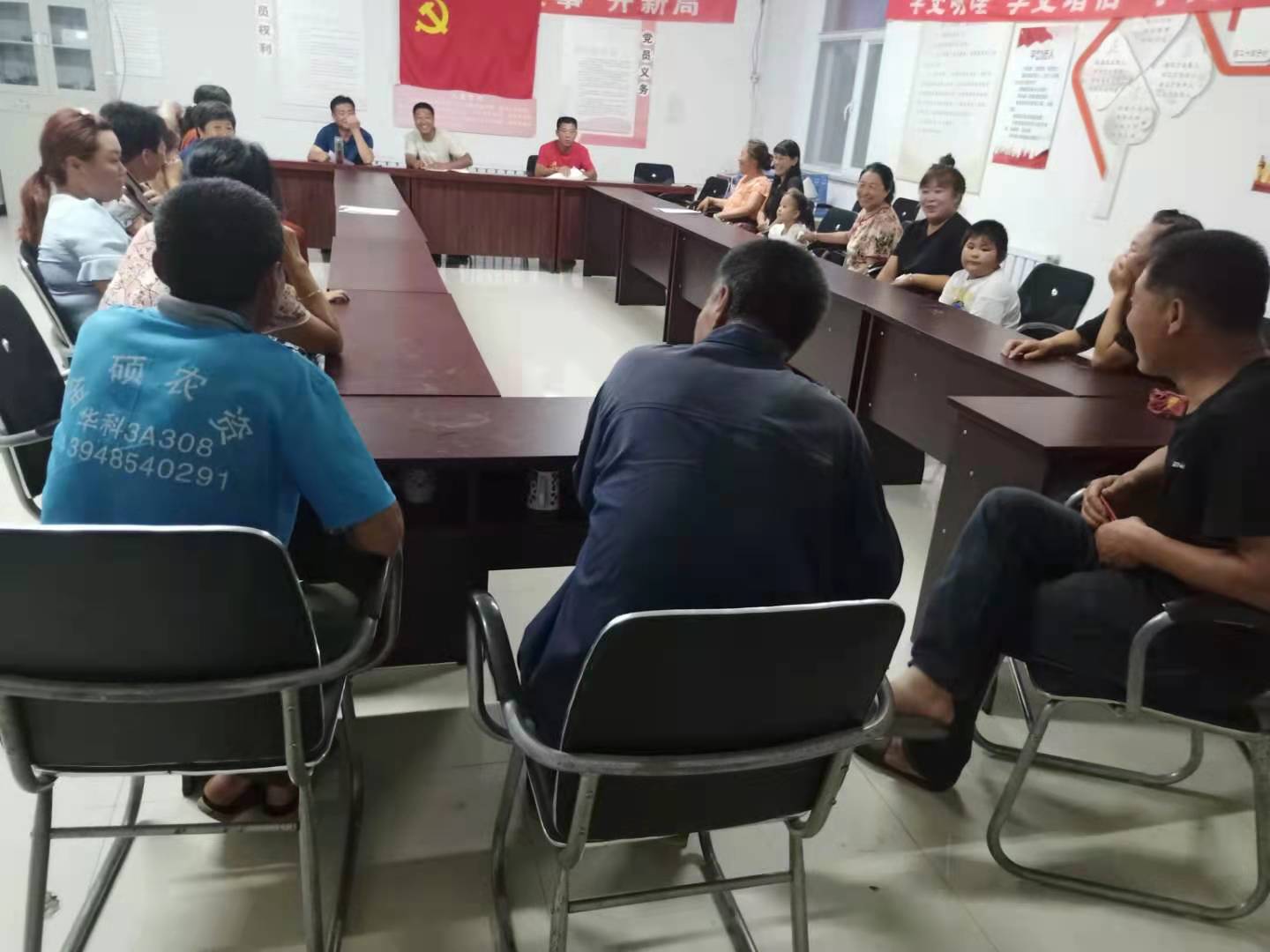 ebf7560cb675e27753dd48b4998345b.jpg